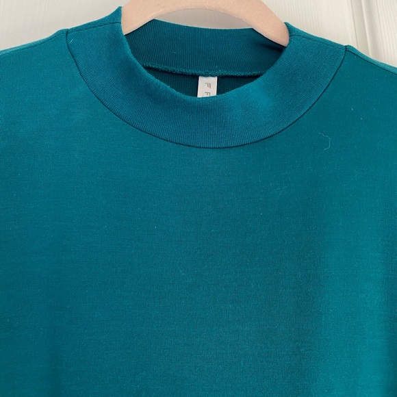 Fabletics Green Tunic - Picture 3 of 7